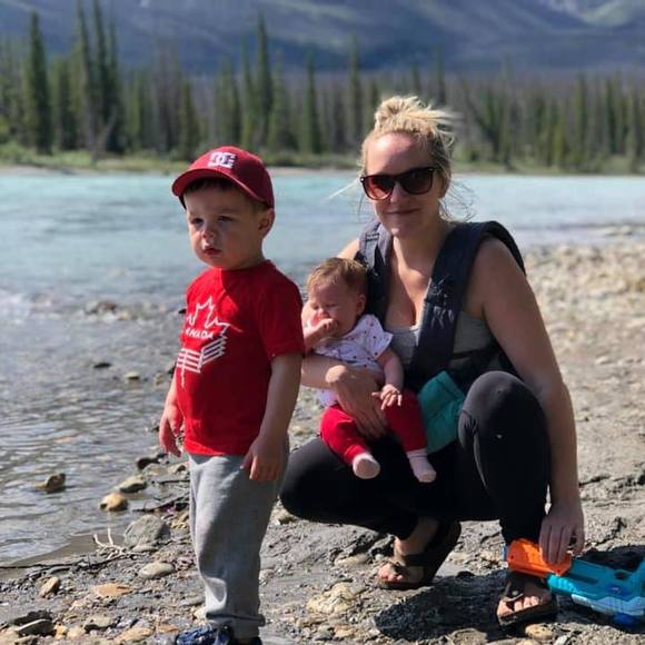 Meet your Posher, Jessica - Picture 1 of 1